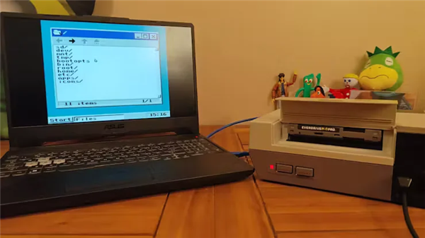 1985年红白机改造为x86桌面电脑：NESPC项目实现Doom运行与网页浏览