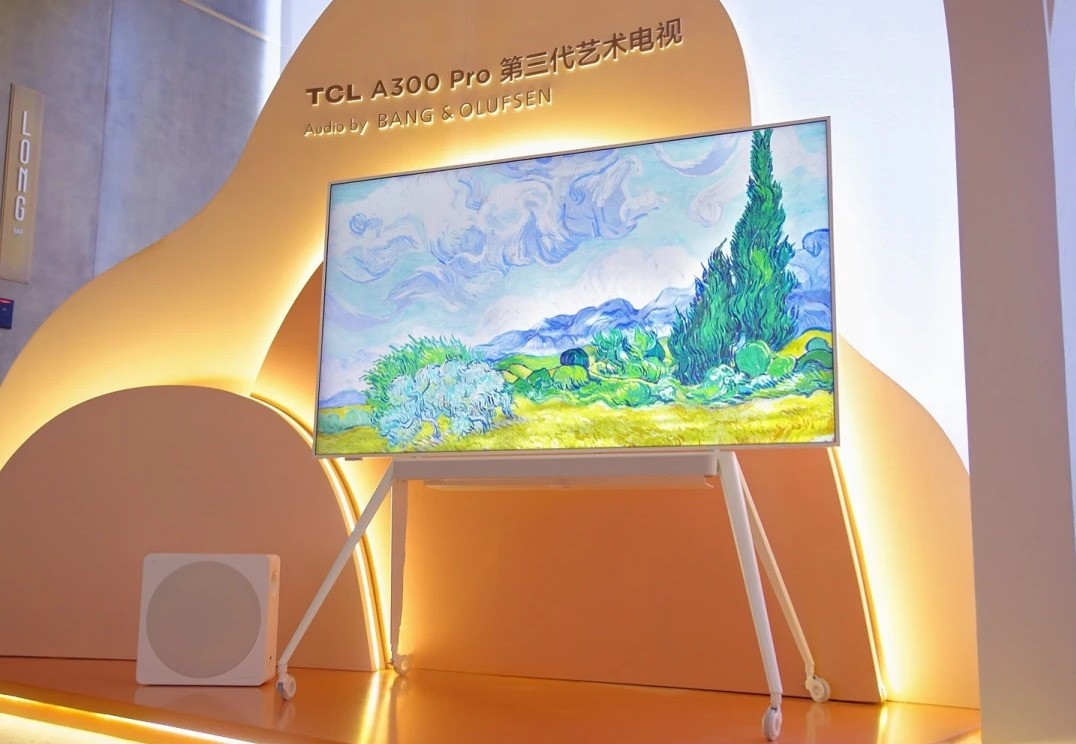 卧室与紧凑客厅怎么选,小尺寸电视推荐与同价位机型深度横评